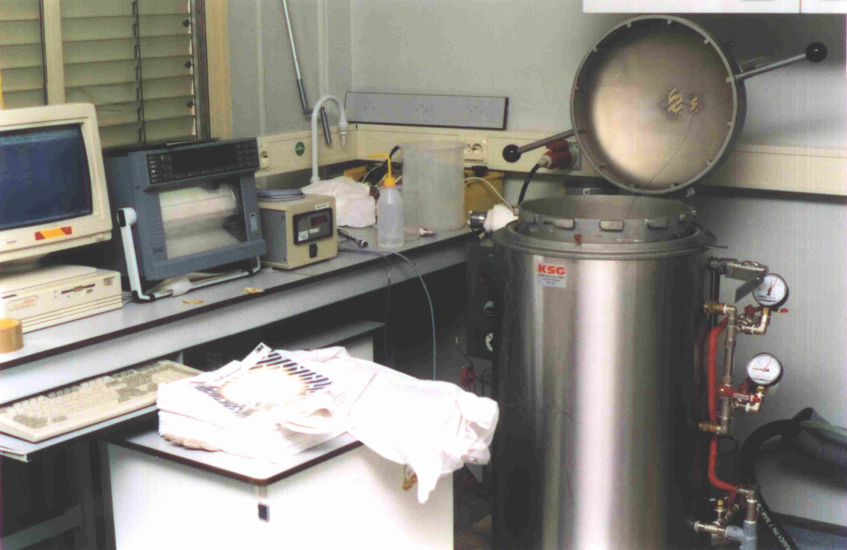 NL-BilthovenRIVM1999ResearchAutoclaveKSGLaboratoryTestEquipment